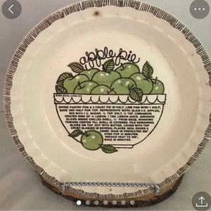 Country Harvest Vintage Ceramic 1983 Royal China Apple‎  Pie Plate Pan